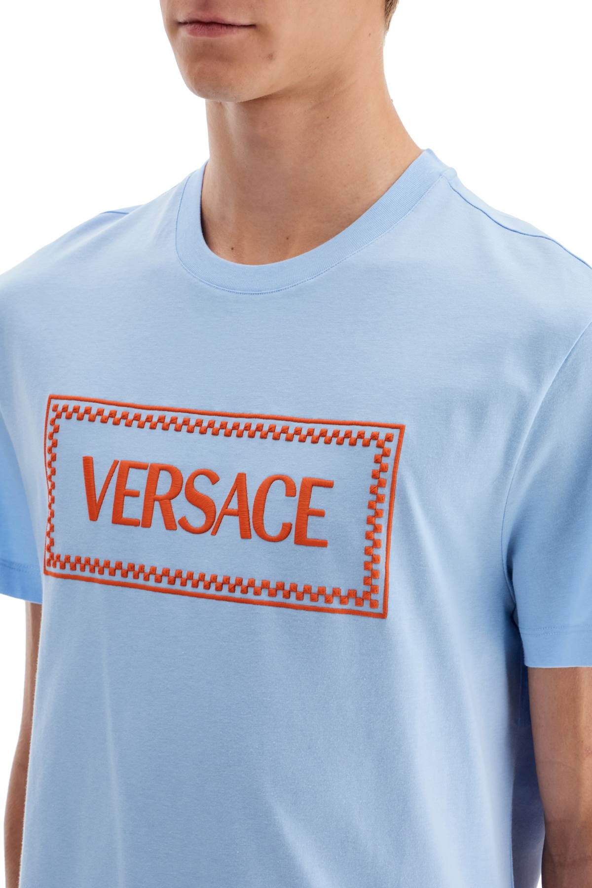 Versace embroidered logo t-shirt - VivaceVenus