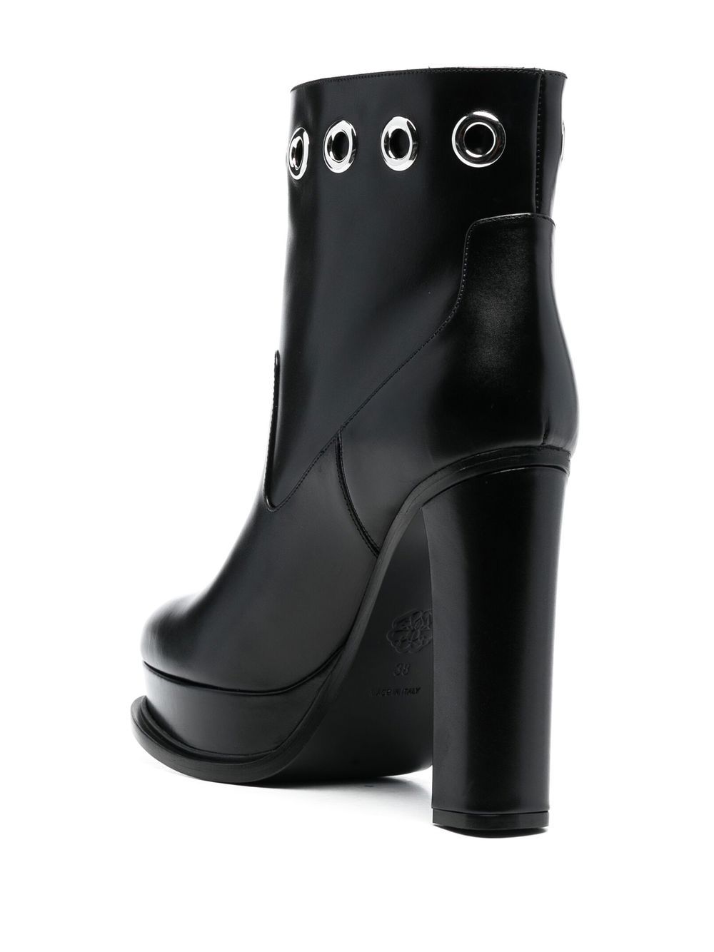 Alexander McQueen Boots Black - VivaceVenus