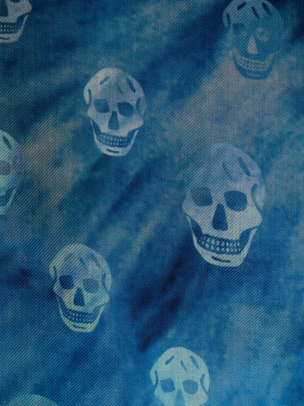 Alexander McQueen Scarfs Blue - VivaceVenus