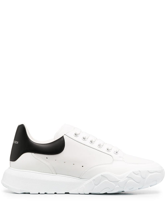 Alexander McQueen Sneakers Black - VivaceVenus