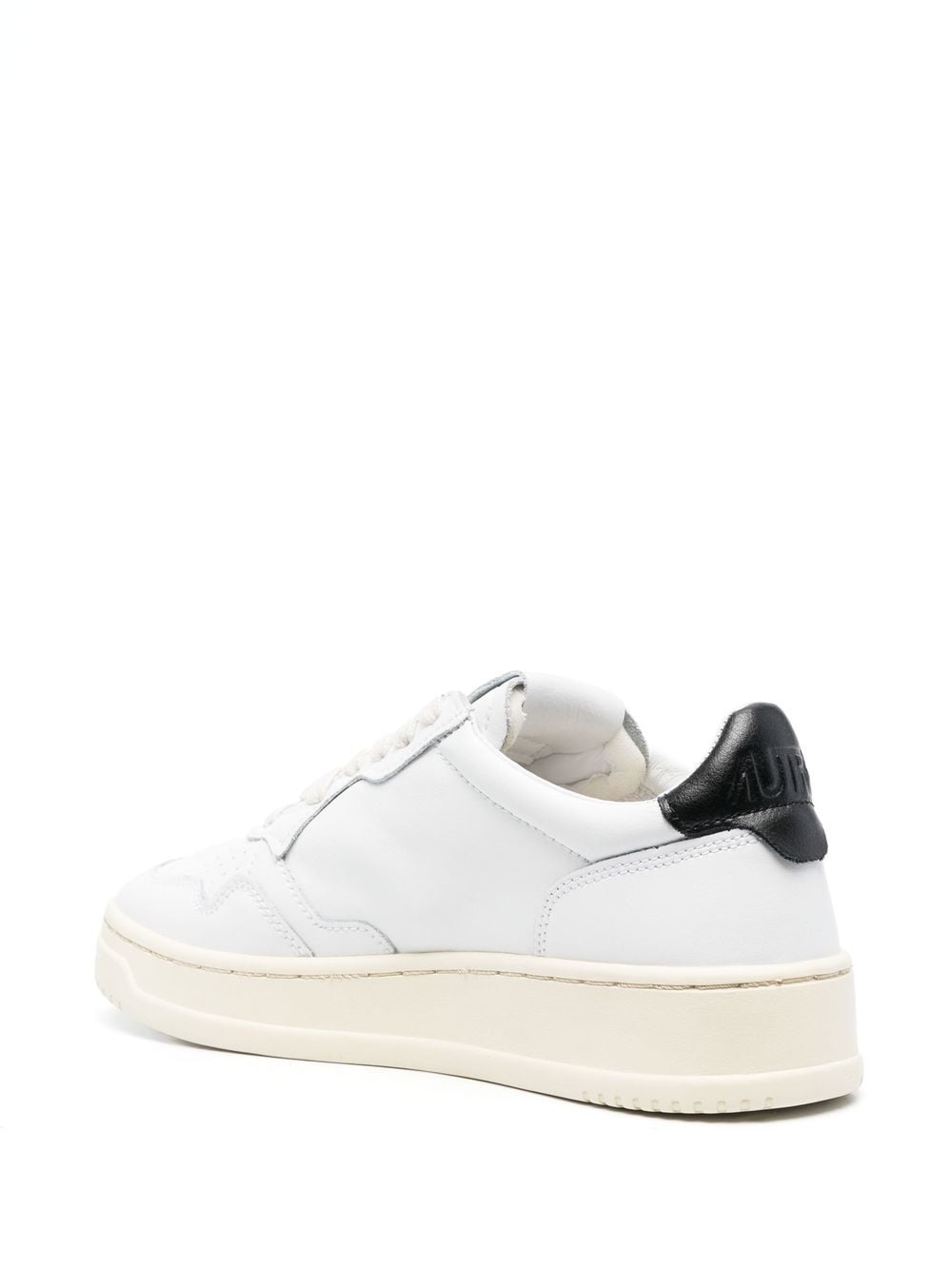 AUTRY Sneakers Black - VivaceVenus