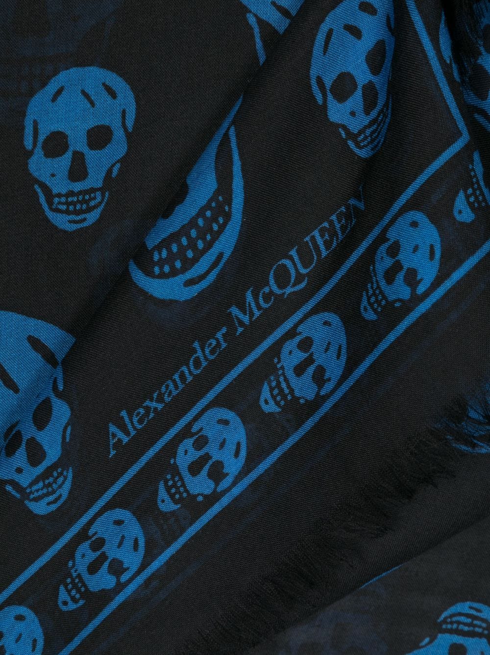 Alexander McQueen Scarfs Black - VivaceVenus