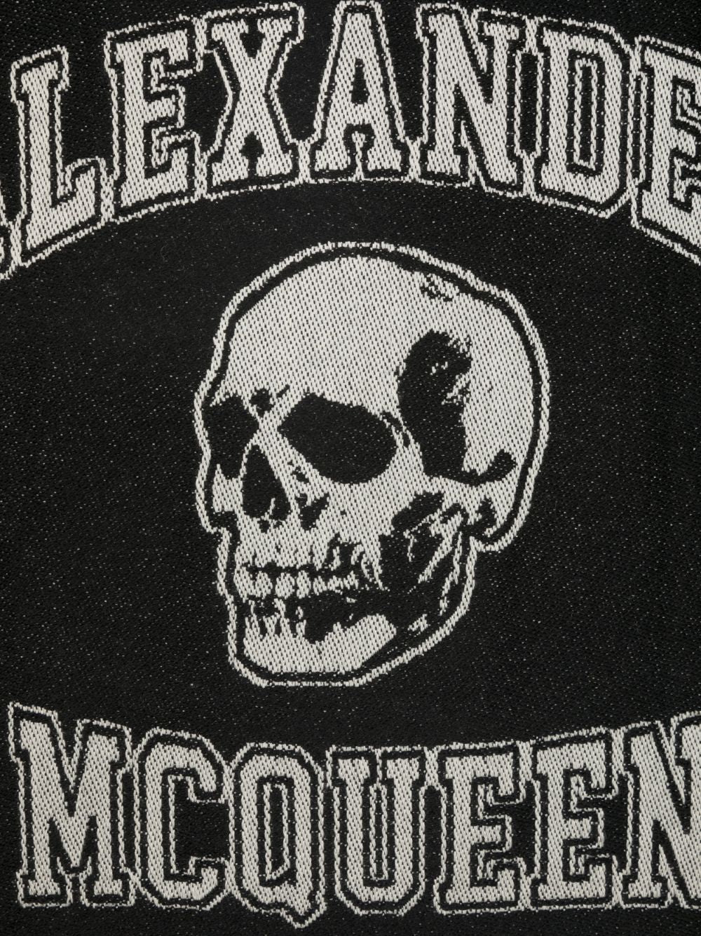 Alexander McQueen Scarfs Black - VivaceVenus