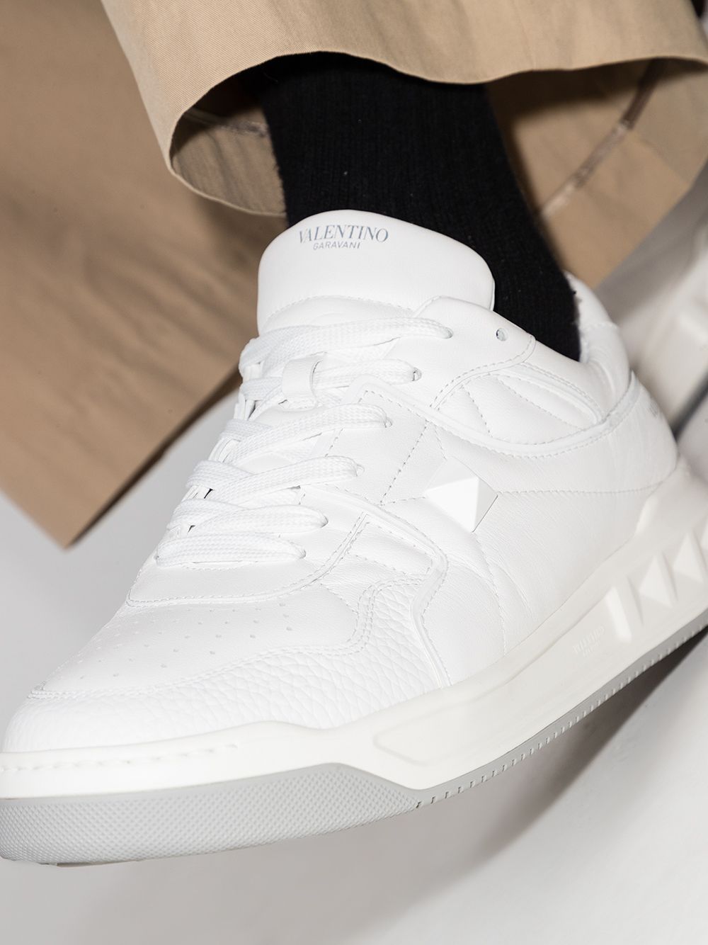 Valentino Garavani Sneakers White - VivaceVenus