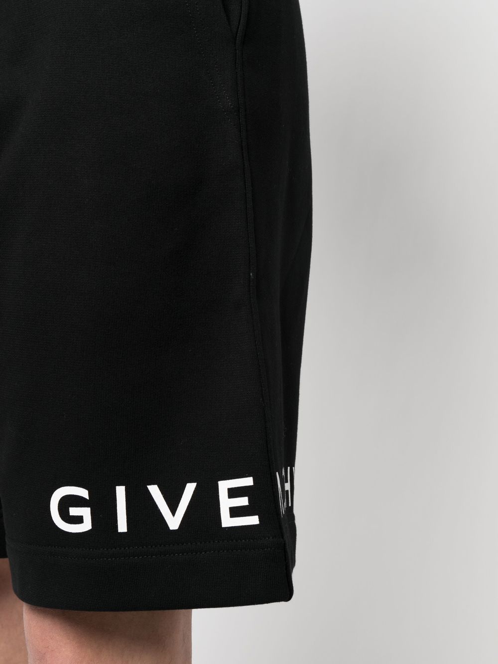 Givenchy Shorts Black - VivaceVenus