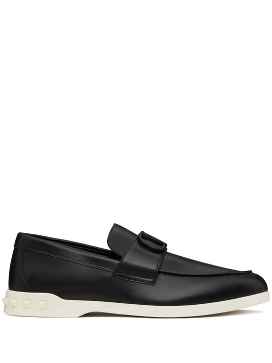 Valentino Garavani Sneakers Black - VivaceVenus