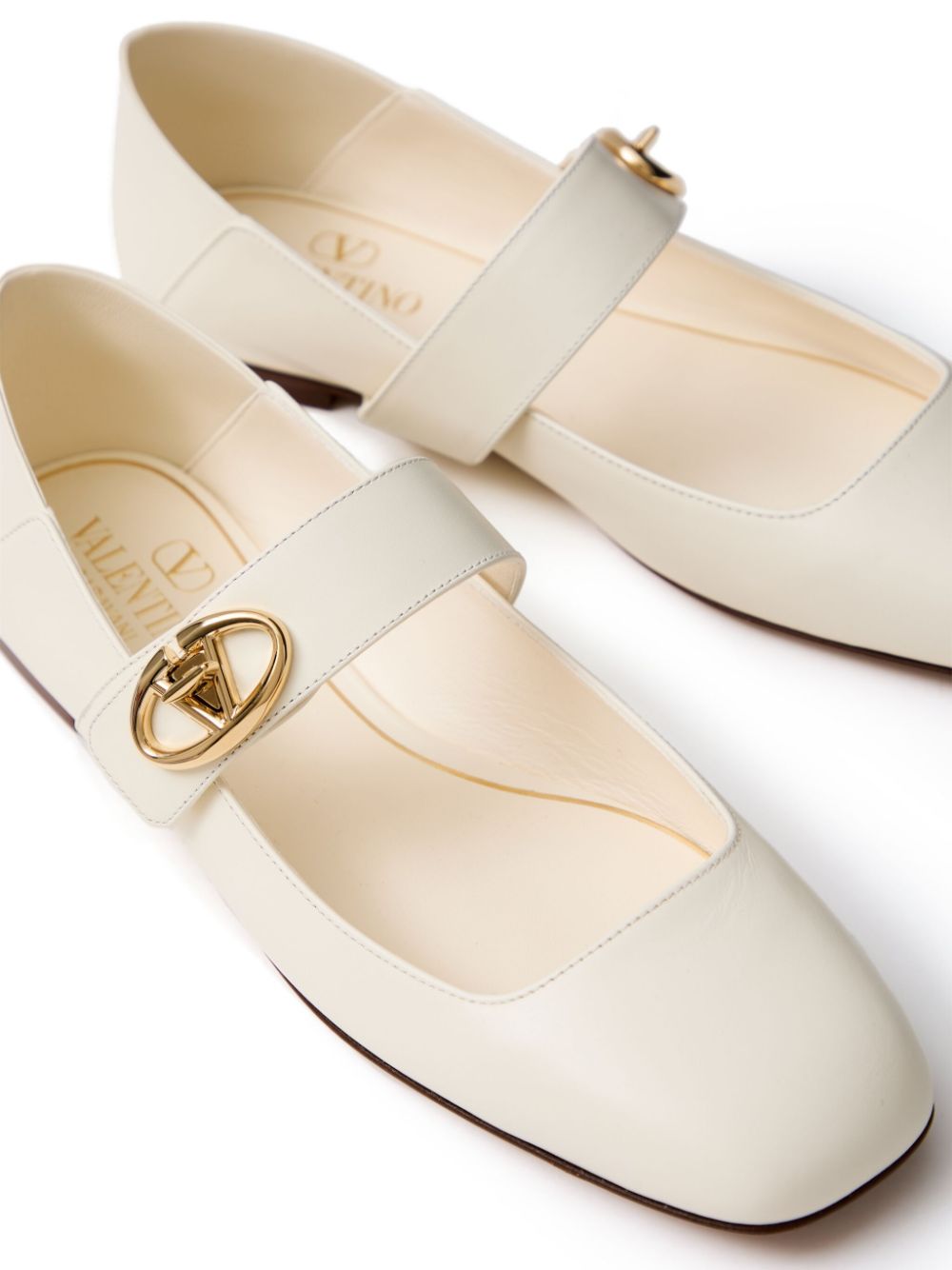 Valentino Garavani Flat shoes White - VivaceVenus