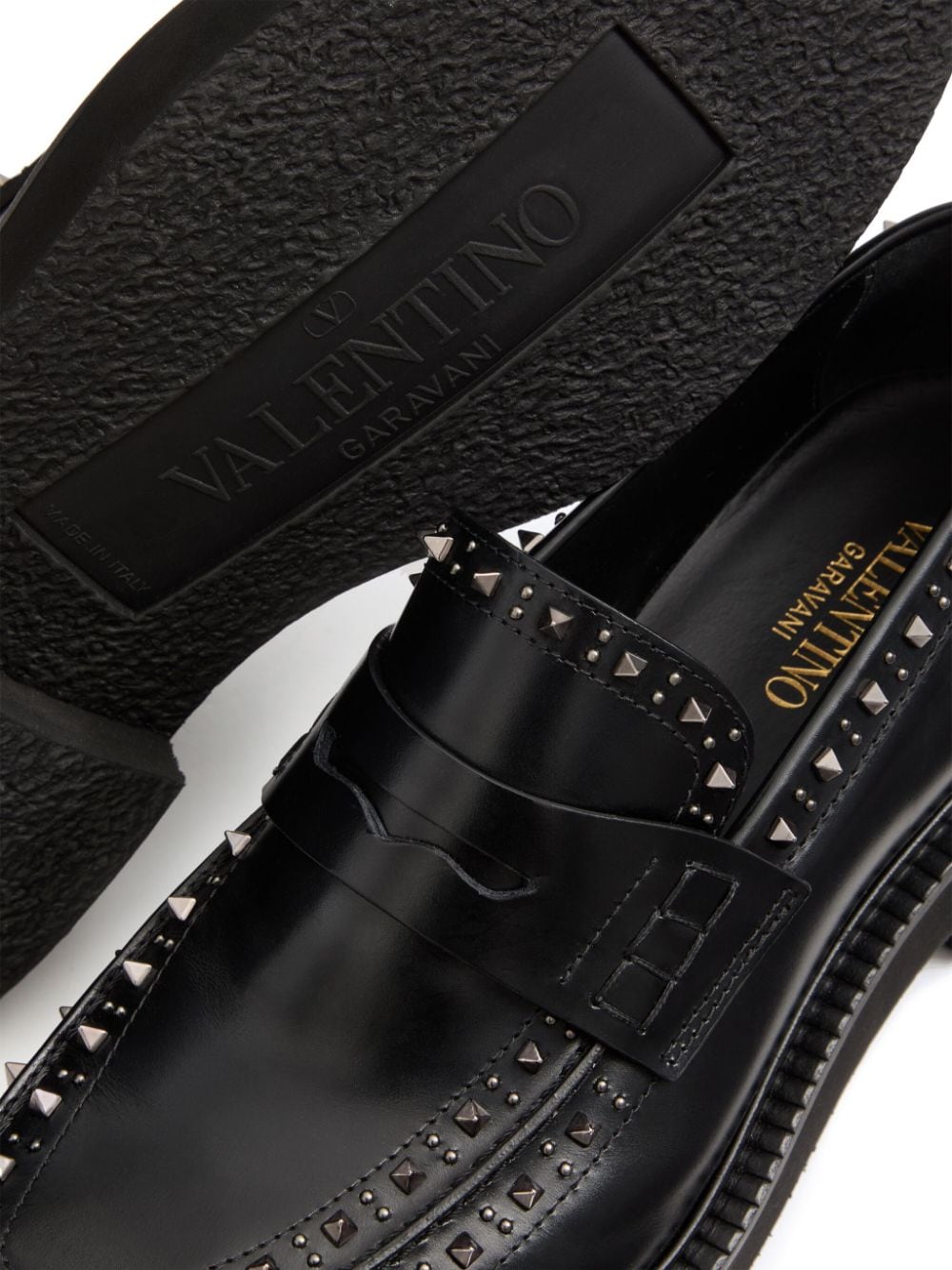 Valentino Garavani Flat shoes Black - VivaceVenus