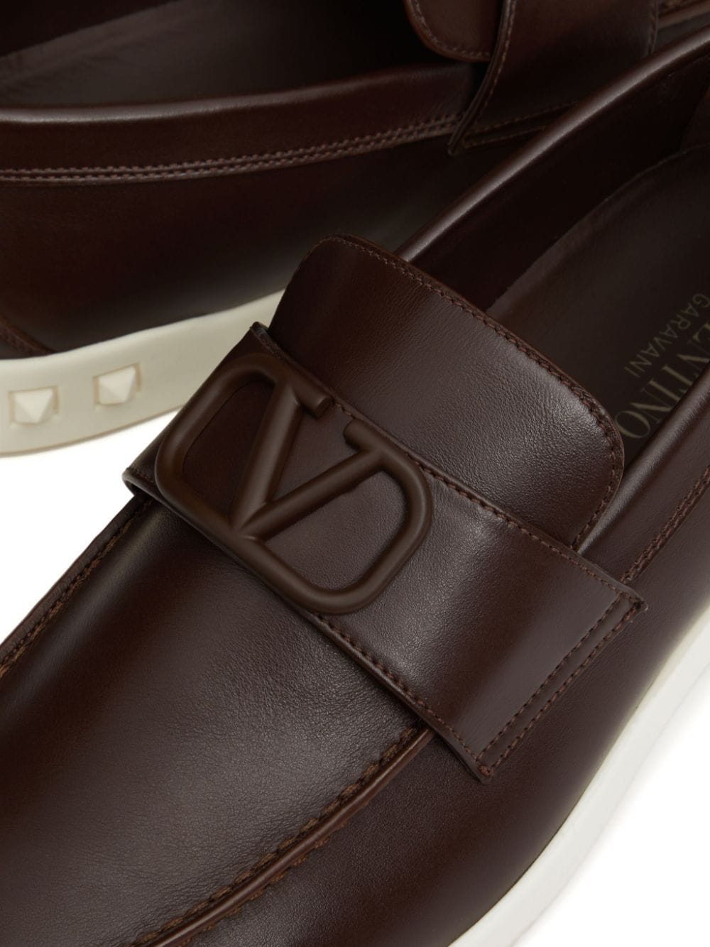 Valentino Garavani Sneakers Brown - VivaceVenus