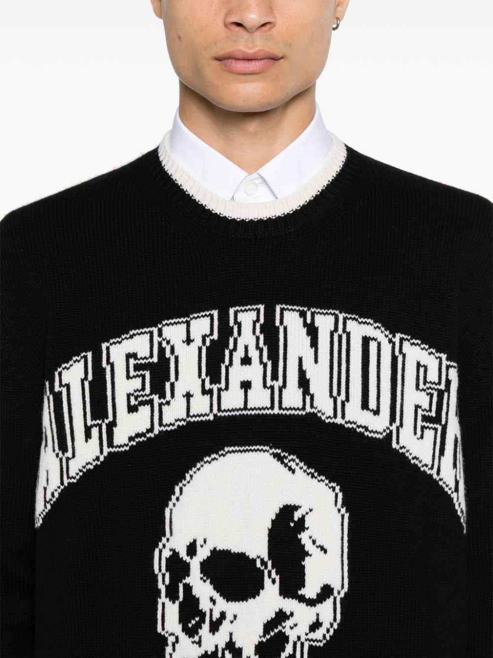 Alexander McQueen Sweaters Black - VivaceVenus