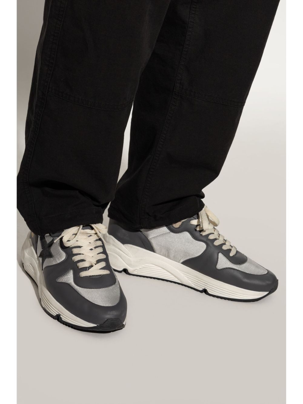 Golden Goose Sneakers Silver - VivaceVenus