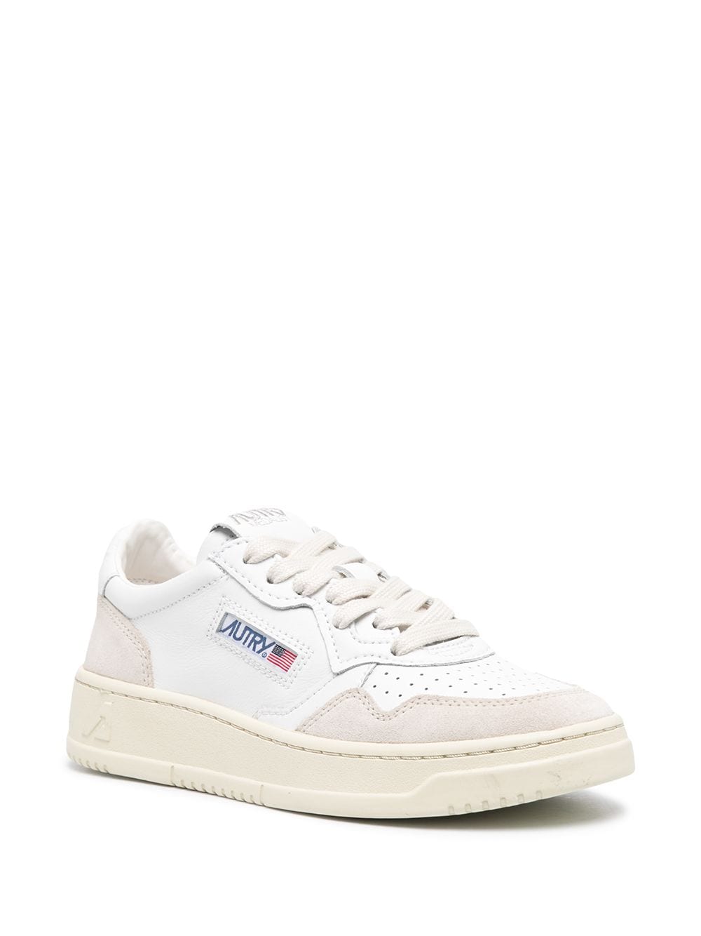 AUTRY Sneakers White - VivaceVenus