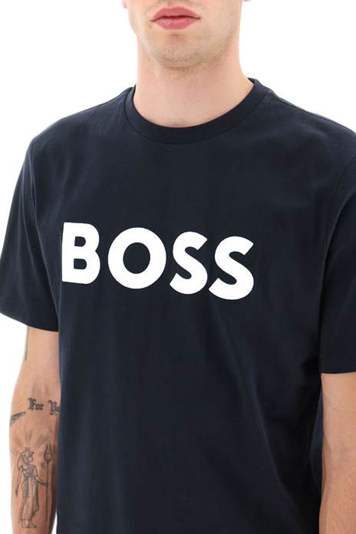 Boss tiburt 354 logo print t-shirt - VivaceVenus