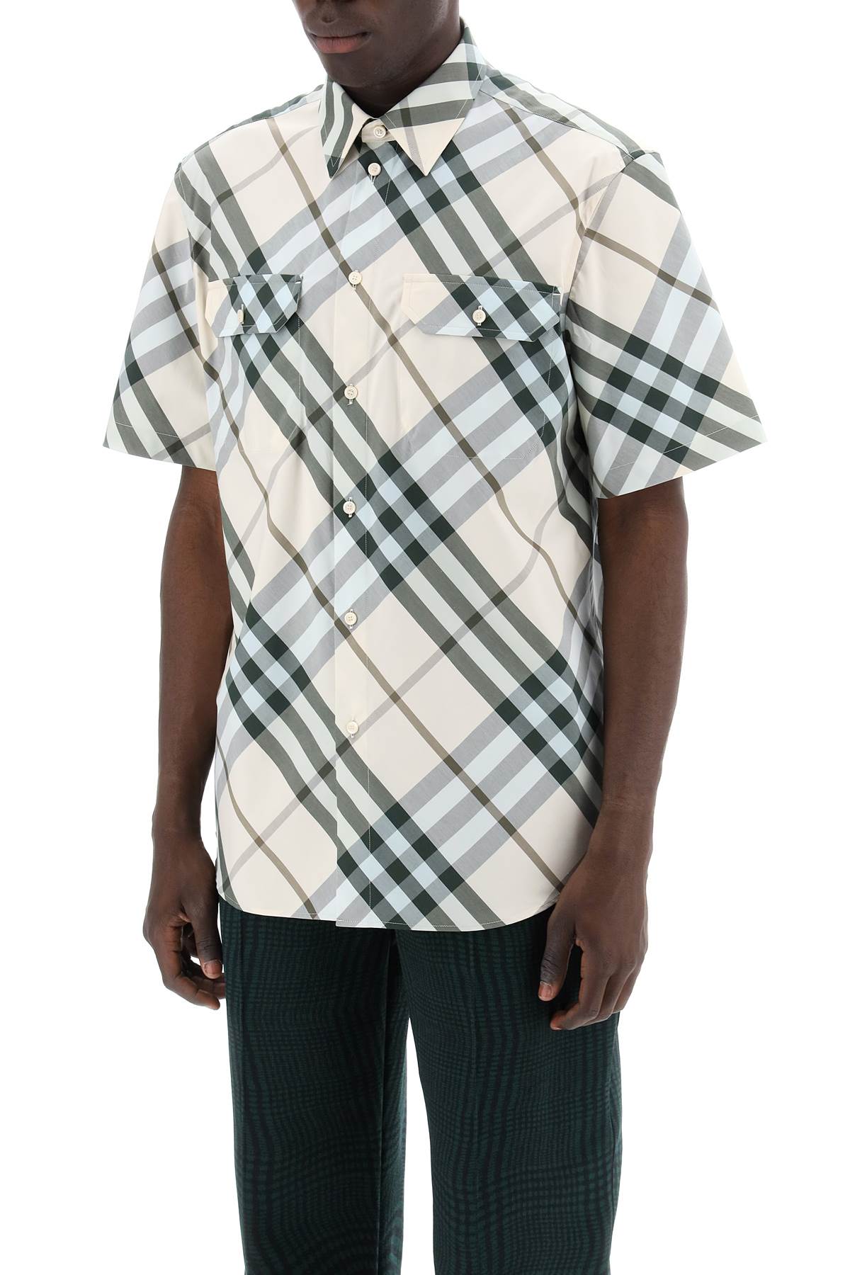 Burberry short-sleeved checkered shirt