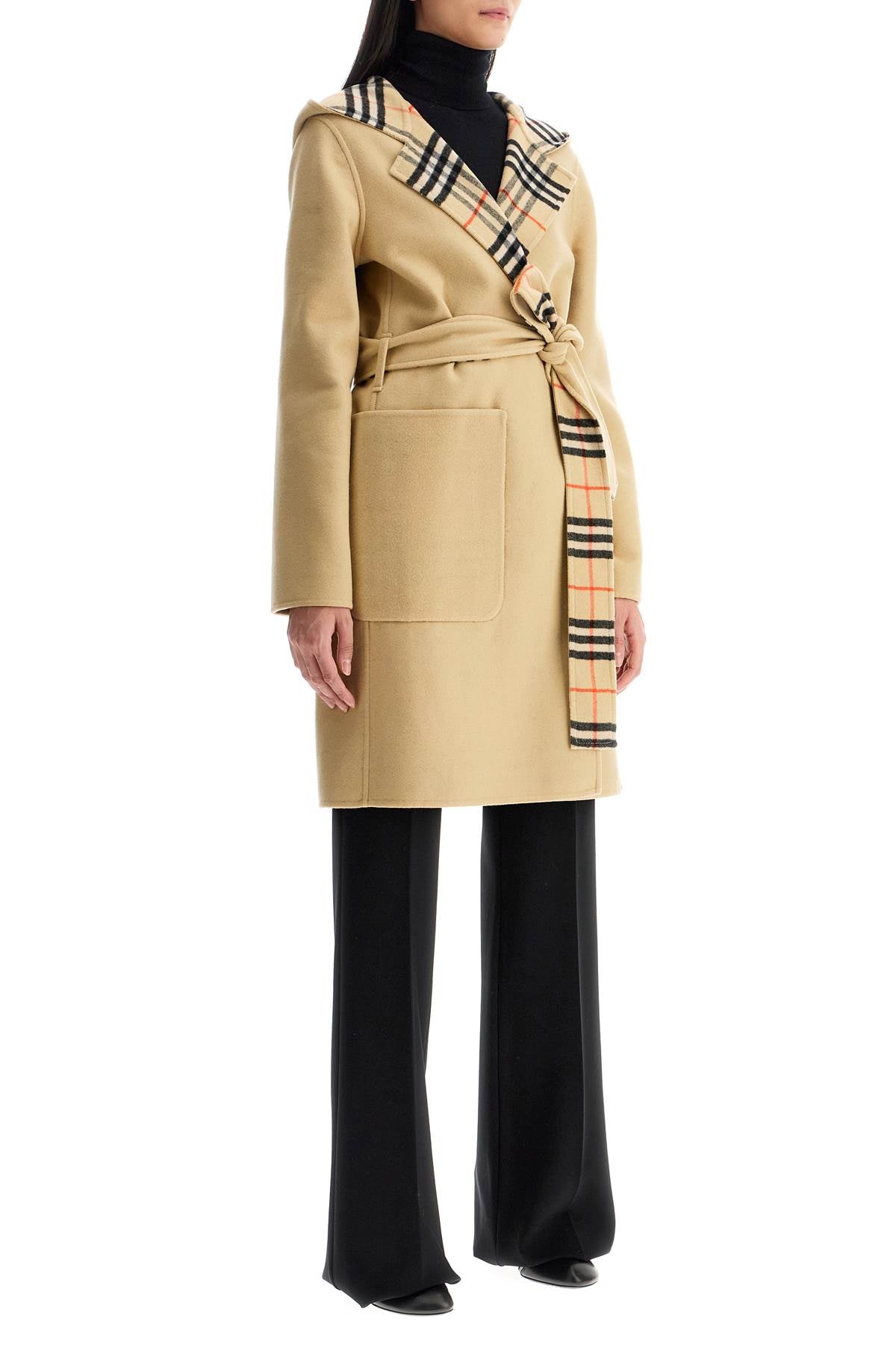 Burberry reversible wool coat with lap - VivaceVenus