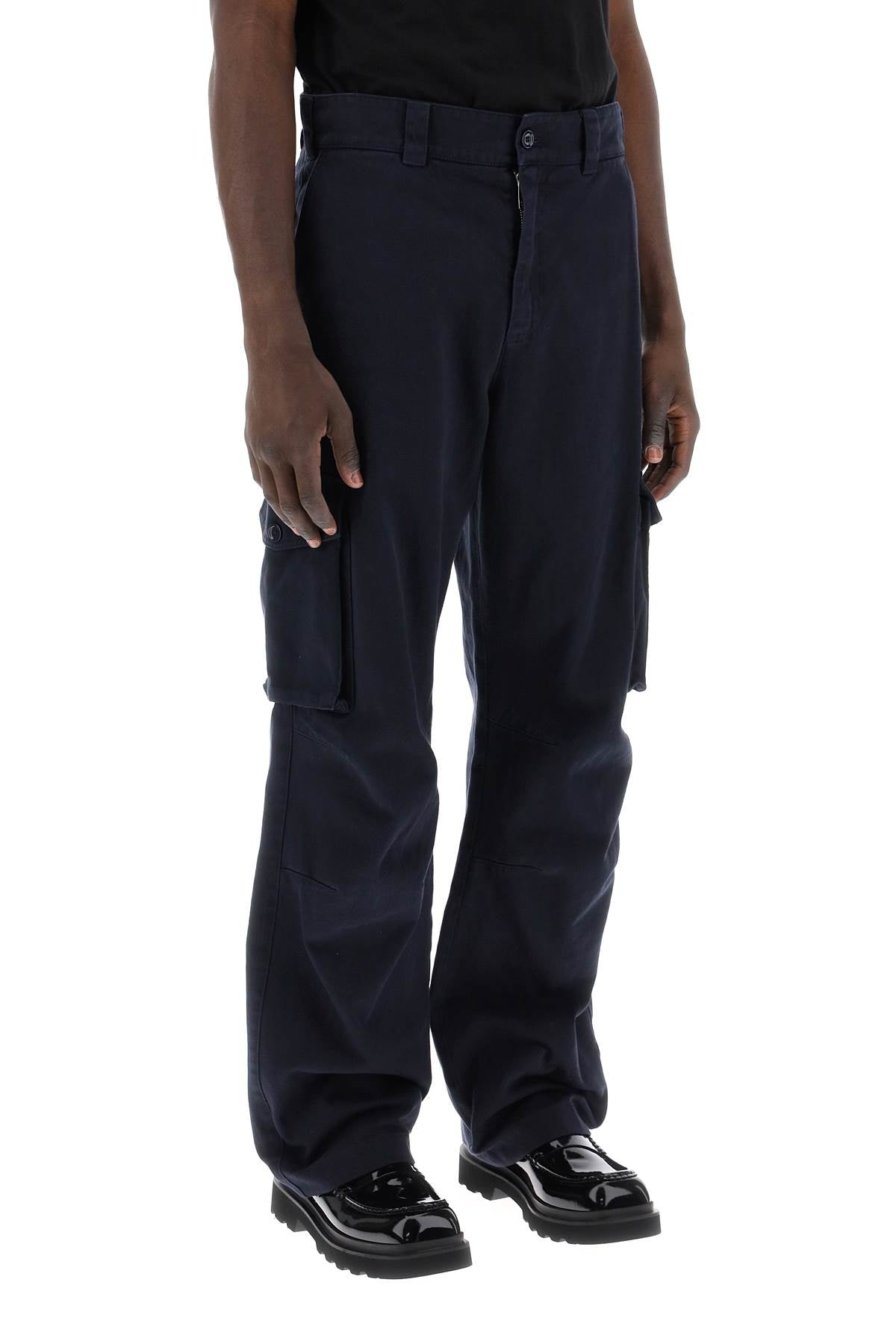 Dolce & Gabbana cargo pants with logo plaque - VivaceVenus