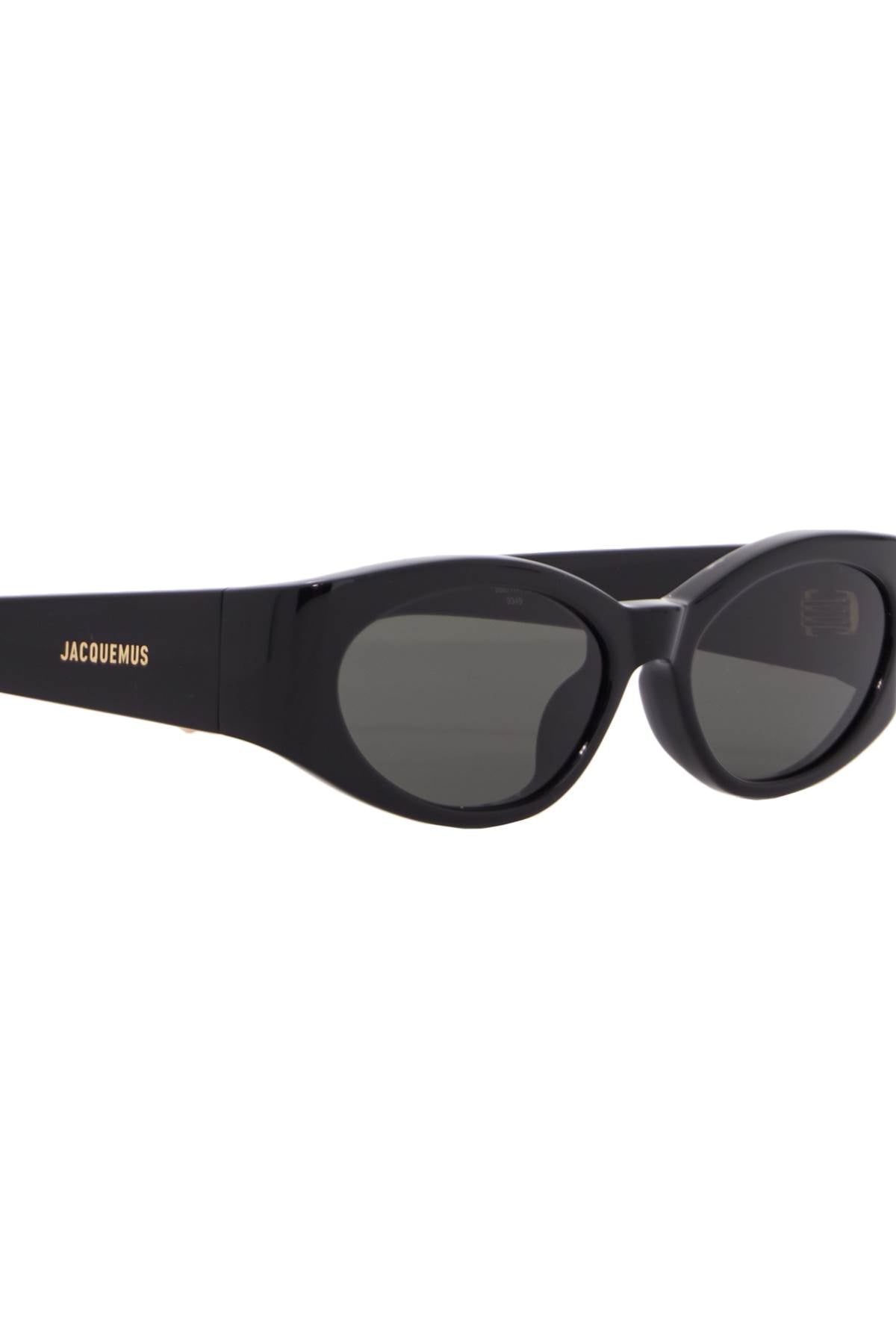 Jacquemus oval sunglasses for stylish sun - VivaceVenus