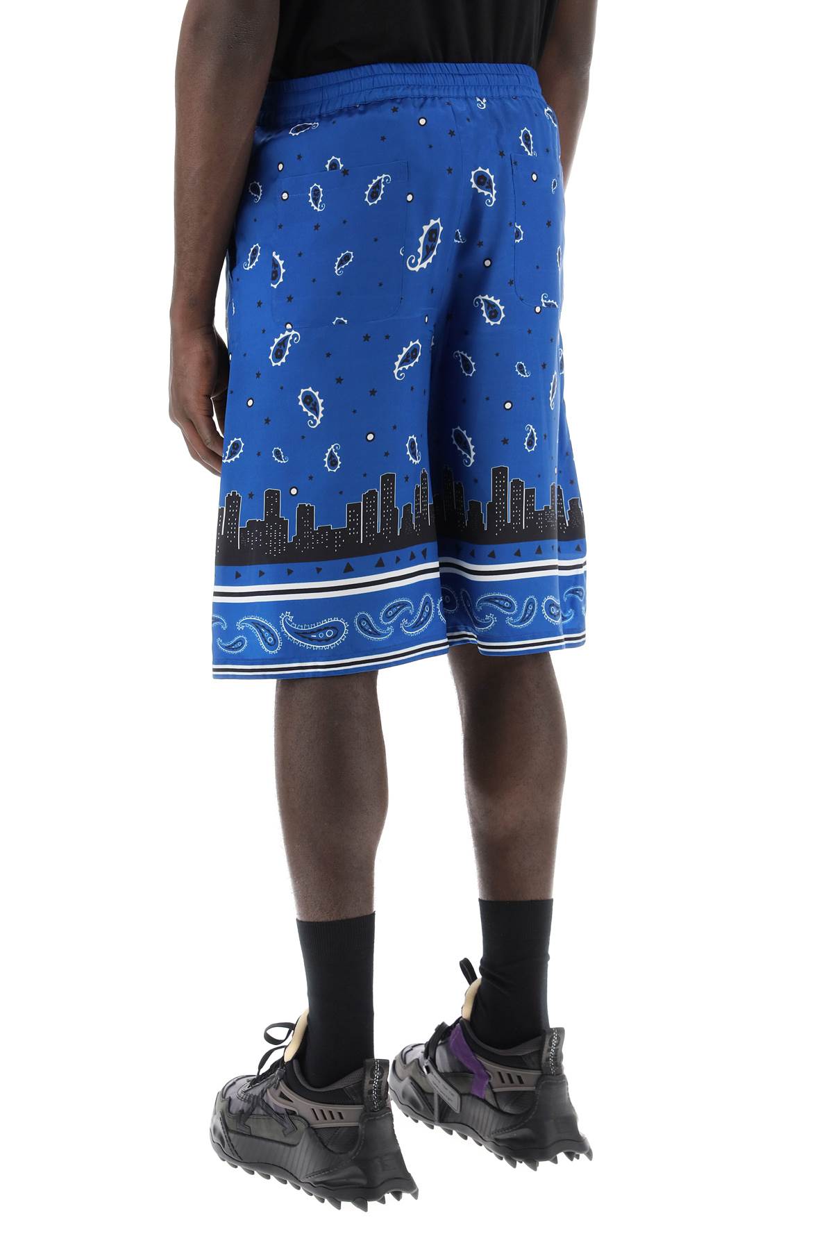 Off-White bermuda shorts with paisley pattern - VivaceVenus